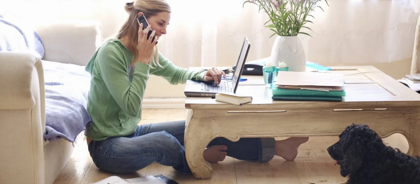 Υπ.Ψηφιακής Διακυβέρνησης: Χρήσιμες οδηγίες για την «εργασία από το σπίτι» - Τι να προσέχουμε (φώτο)